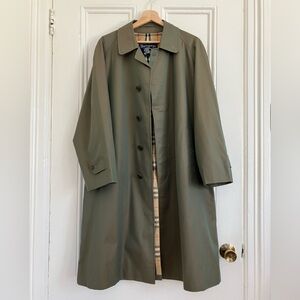 Burberry Vintage 80s Men’s M Iridescent Balmacaan Coat